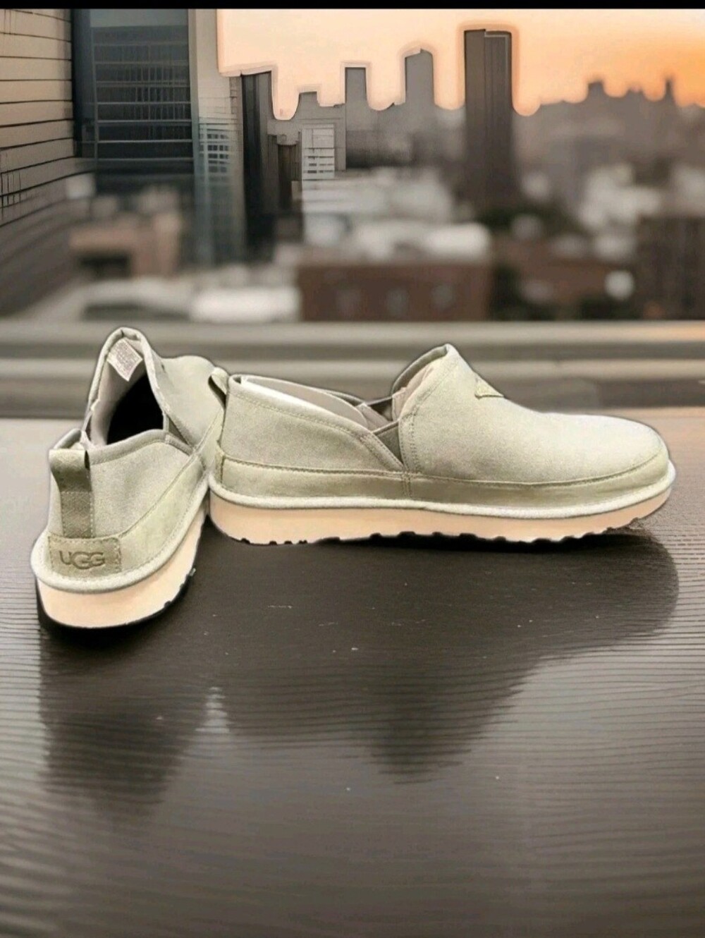 UGG Australia Men's Size 17 Green Canvas Slip-On Shoes - Worn by STACEY KING